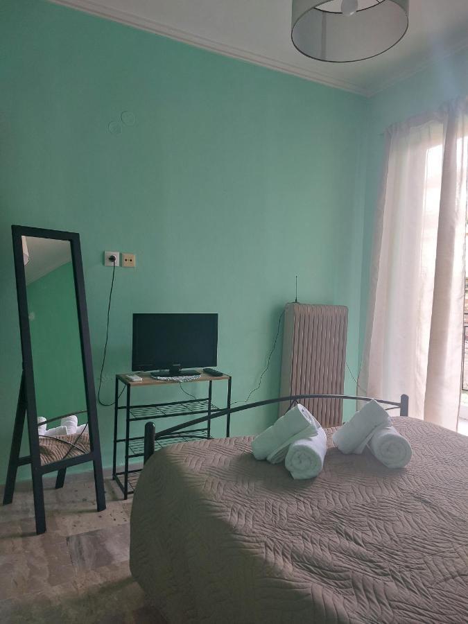Appartement Luchia à Patras Extérieur photo